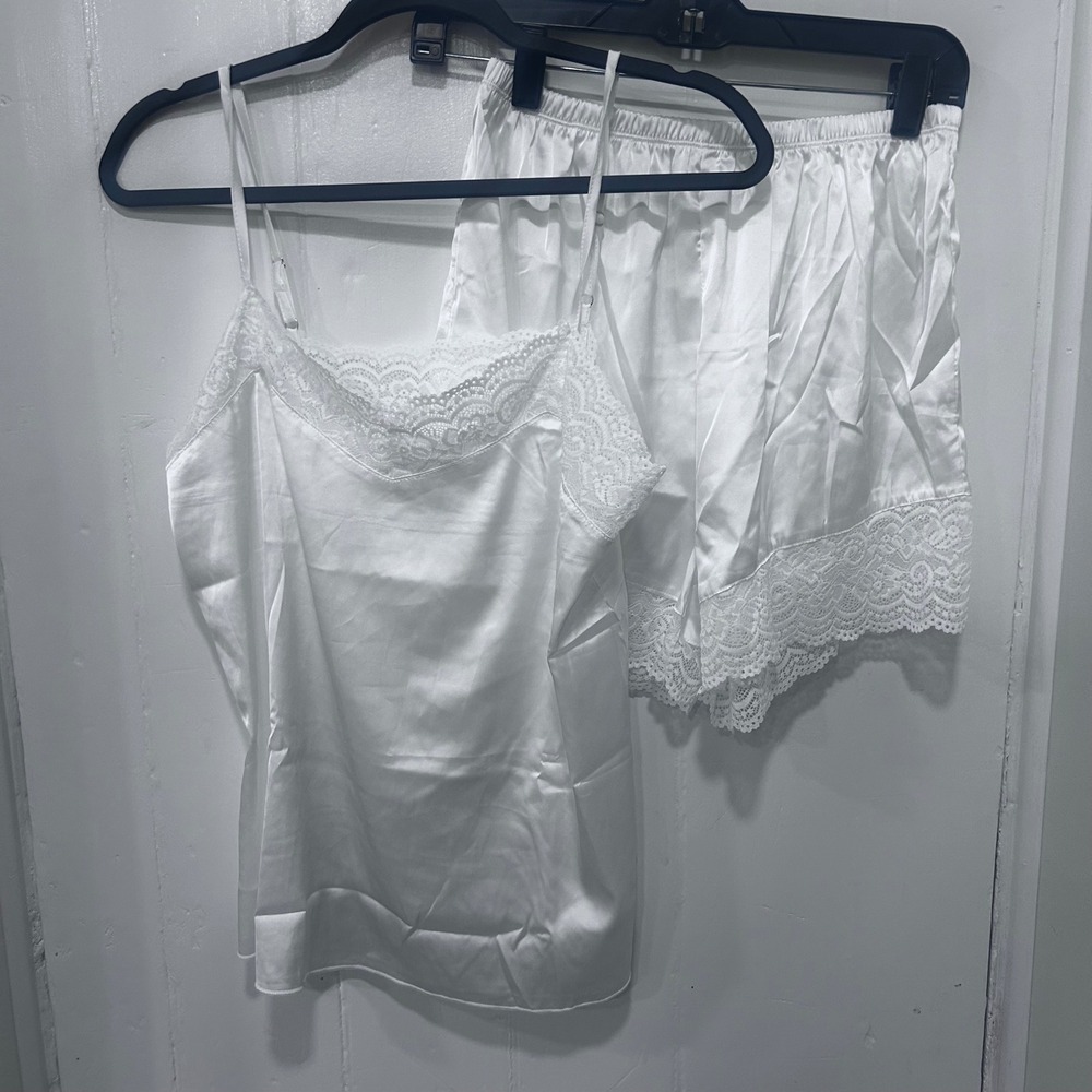 White Satin Lace Trim Pajama Set Cami and Shorts 2 Piece Sleepwear Small